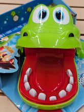 Load image into Gallery viewer, Crocodile Dentist Splash

